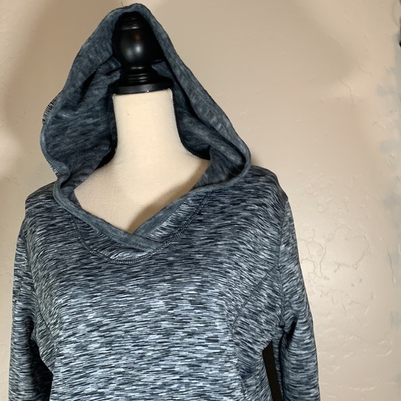 Tangerine Women's Grey White Pullover Hoodie - High Low Hem - XL - Picture 3 of 13